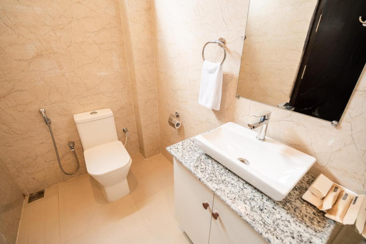 Royale Lalawi Hotel Āīzawl Dış mekan fotoğraf