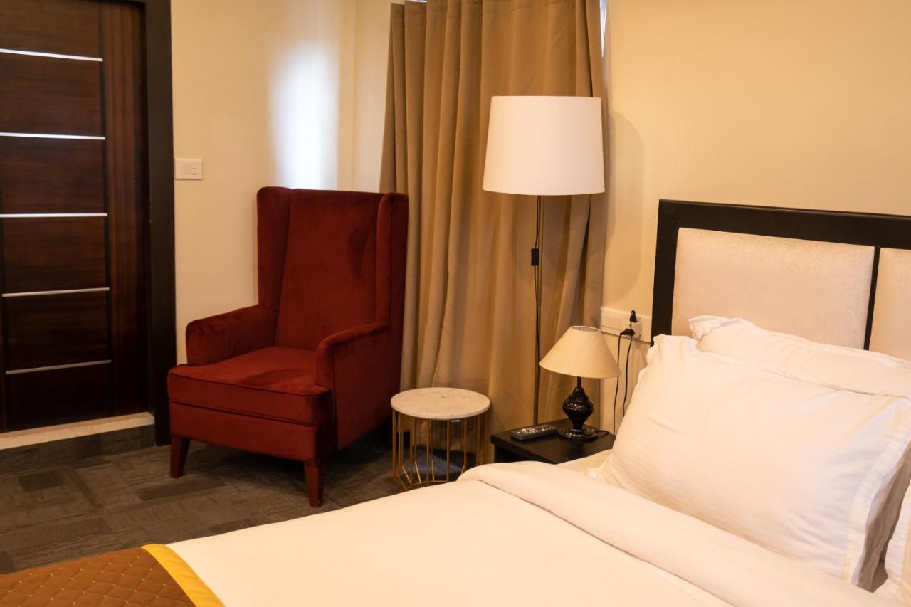 Royale Lalawi Hotel Āīzawl Dış mekan fotoğraf