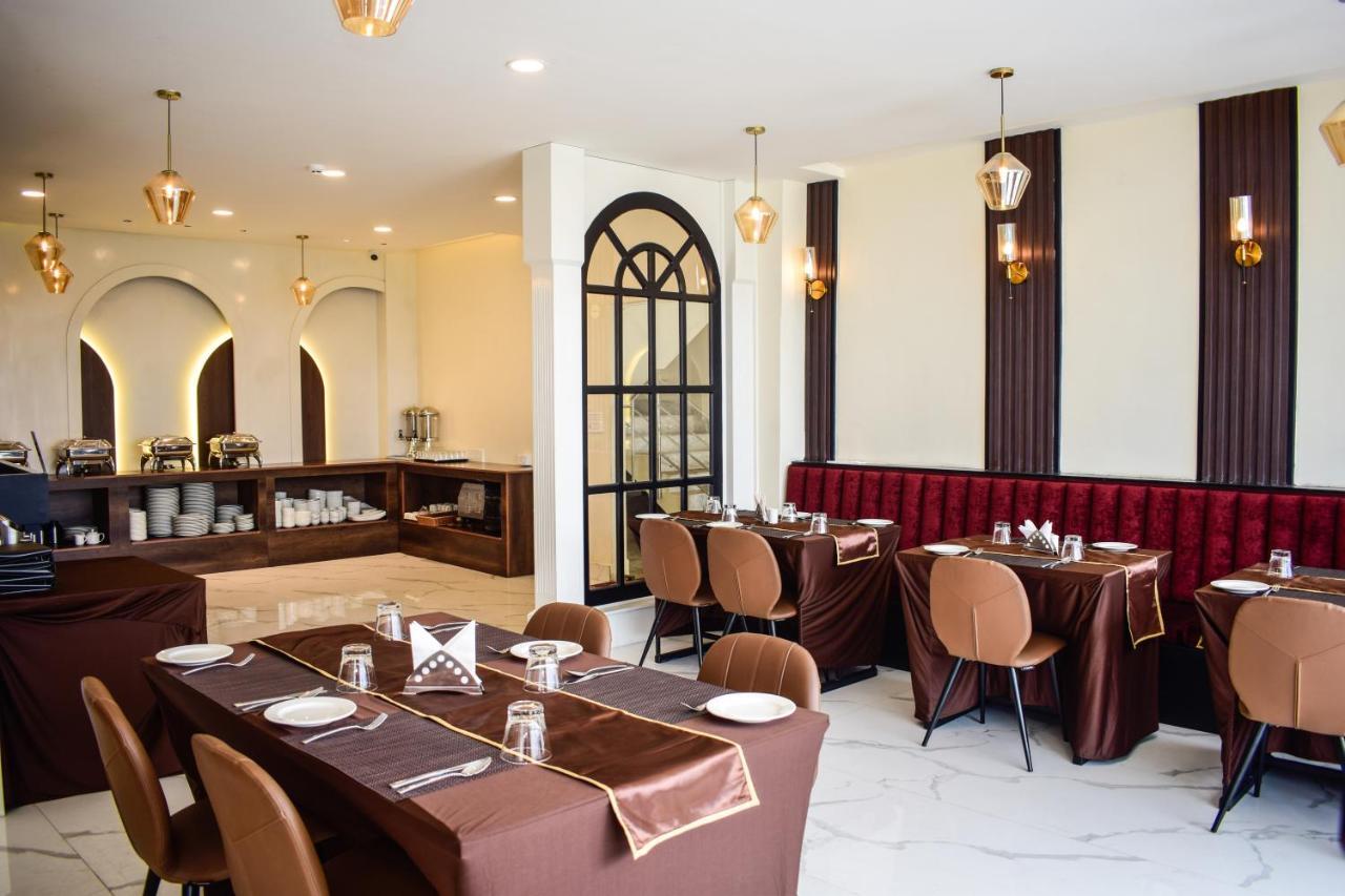 Royale Lalawi Hotel Āīzawl Dış mekan fotoğraf